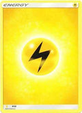 Lightning Energy (8/30) [Sun & Moon: Trainer Kit - Alolan Raichu]