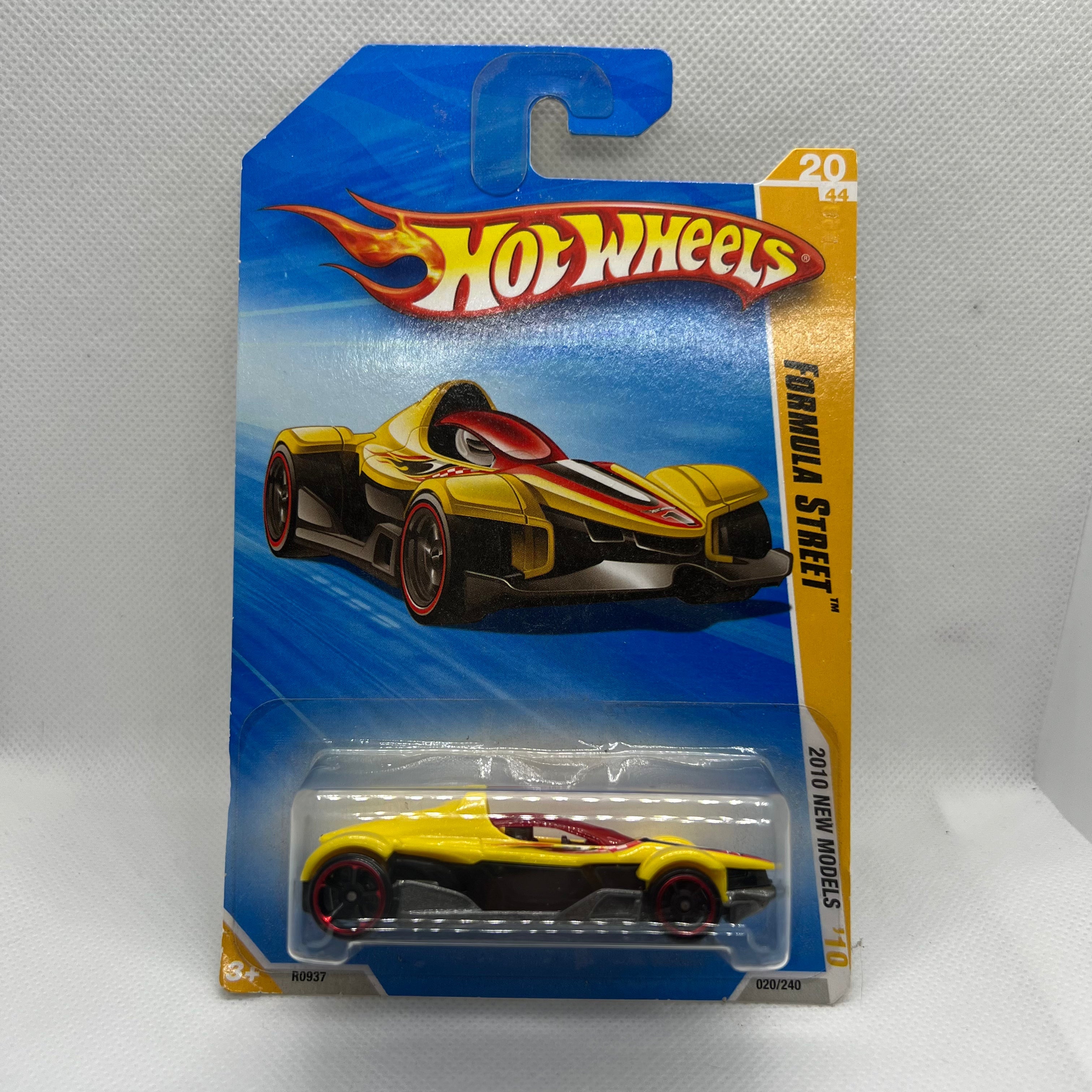 Hot Wheels Blue Cards Old Models 1:64 Assorted
