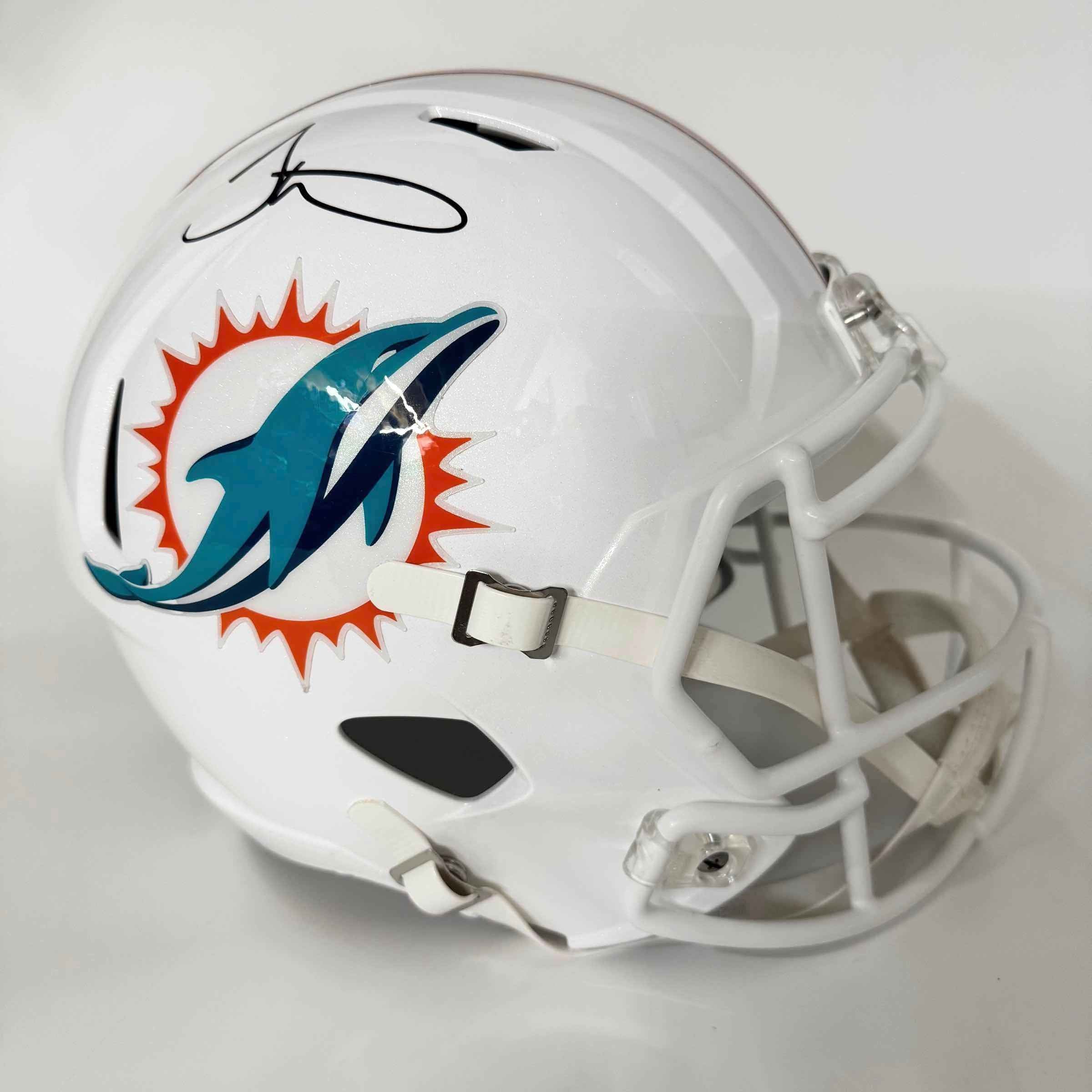 Autographed/Signed Tyreek Hill Miami Dolphins Full Size FS F/S Replica Football Helmet Beckett BAS COA