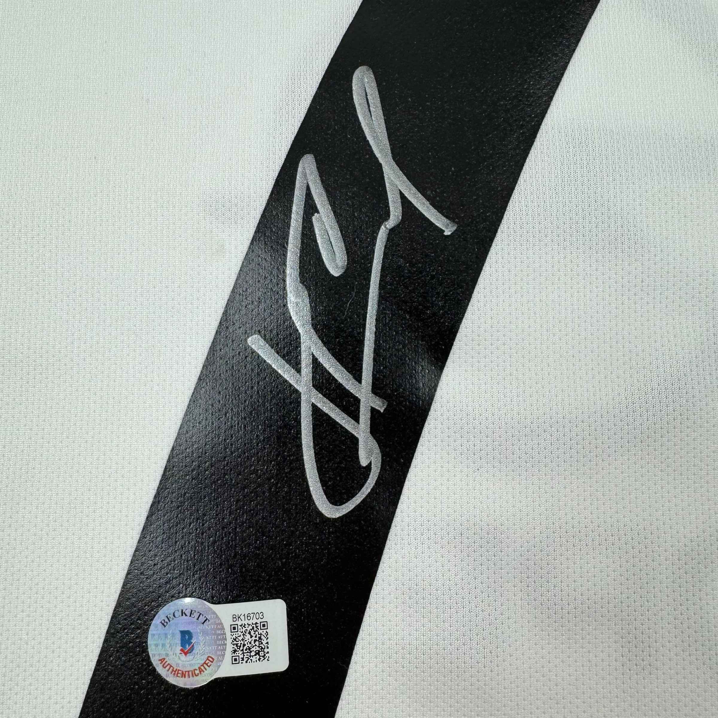 Autographed/Signed Andriy Shevchenko AC Milan White Soccer Futbol Jersey Beckett BAS COA