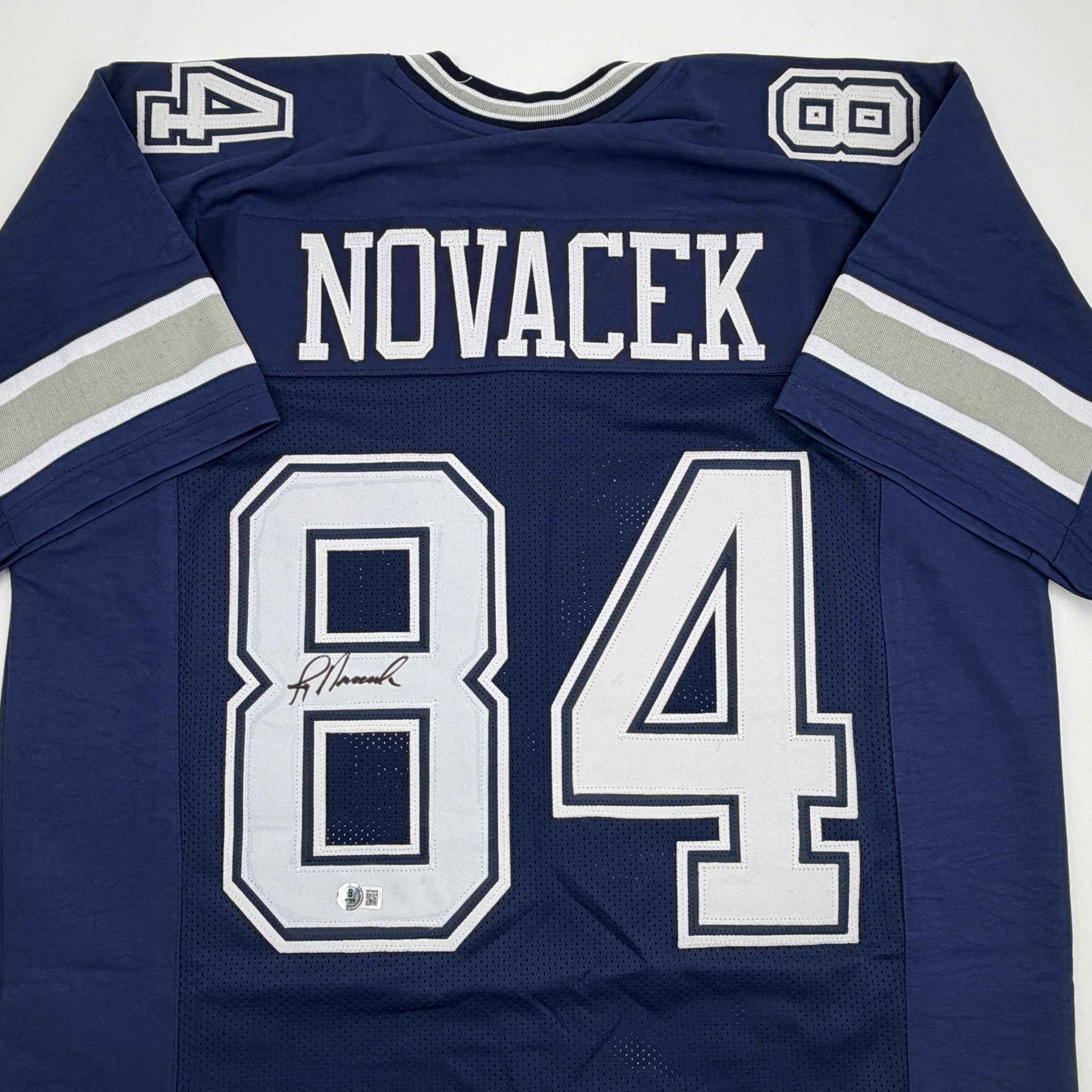 Autographed/Signed Jay Novacek Dallas Dark Blue Football Jersey Beckett BAS COA