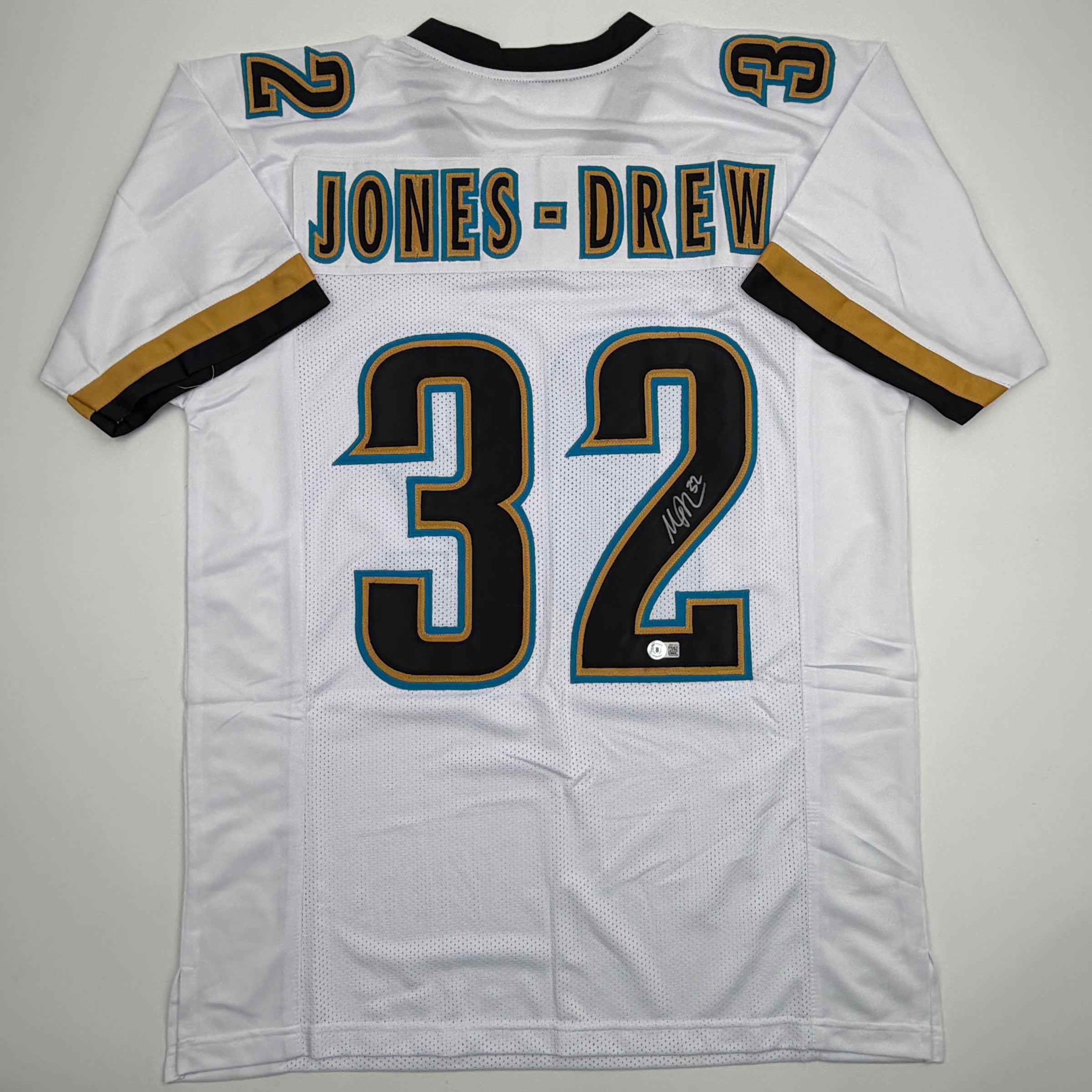 Autographed/Signed Maurice Jones-Drew Jacksonville White Football Jersey Beckett BAS COA