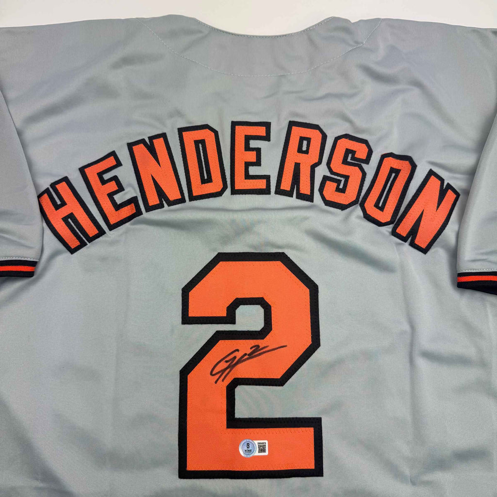Autographed/Signed Gunnar Henderson Baltimore Grey Baseball Jersey Beckett BAS COA