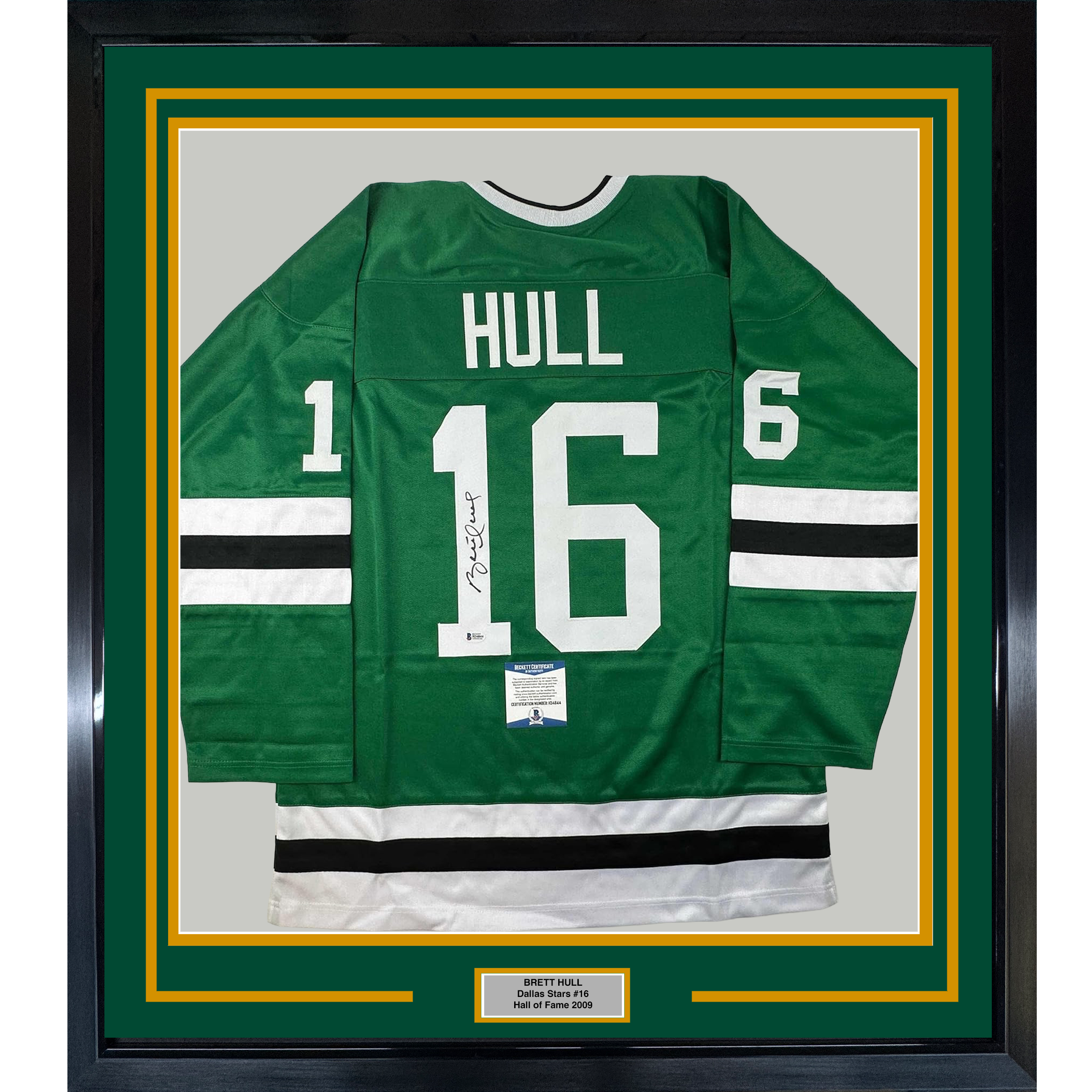 Framed Autographed/Signed Brett Hull 35x39 Dallas Green Hockey Jersey Beckett BAS COA