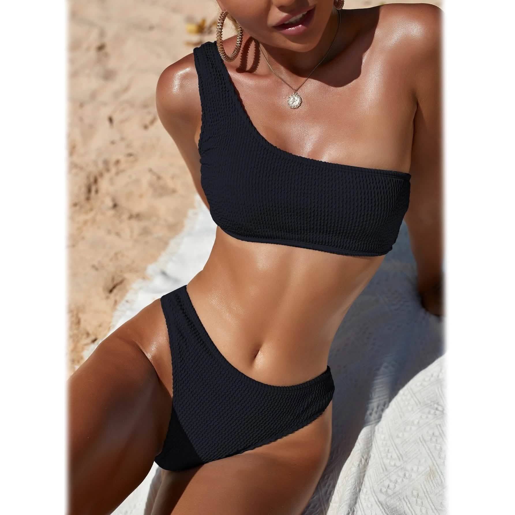 Plain One Shoulder Bikini Swimsuit