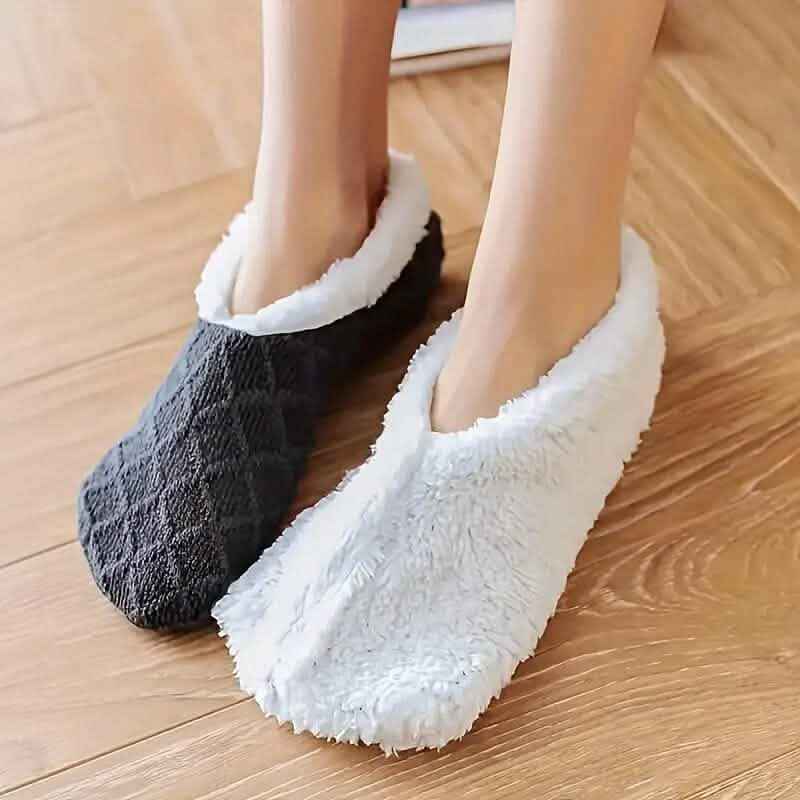 Women's Autumn Winter Plush Lined Indoor Low Cut Socks